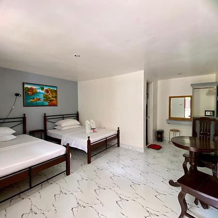 Marion Roos Hotel Puerto Galera Luaran gambar
